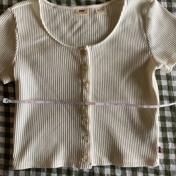 Levi's Cream Cropped Ribbed Top - Picture 5 of 5